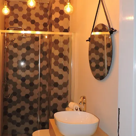 Vintage - De Charme 3*